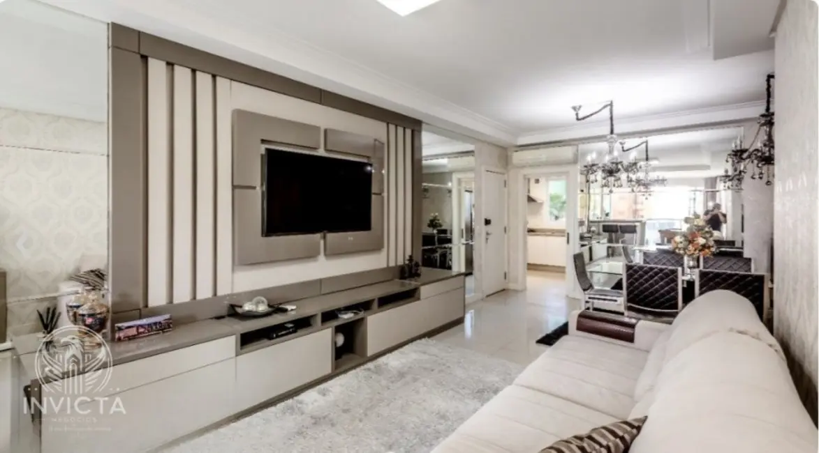 Apartamento com 4 quartos à venda, 150m2 em Centro, Balneario Camboriu - SC - imagem 8 Foto 8 de Apartamento com 4 quartos à venda, 150m2 em Centro, Balneario Camboriu - SC