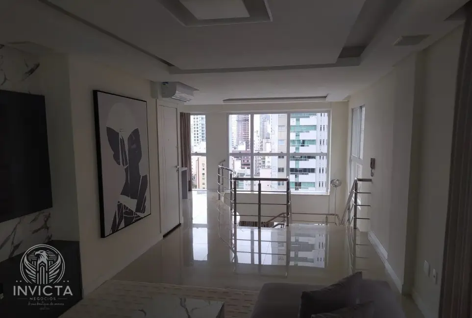Apartamento com 4 quartos à venda, 300m2 em Centro, Balneario Camboriu - SC - imagem 5 Foto 5 de Apartamento com 4 quartos à venda, 300m2 em Centro, Balneario Camboriu - SC