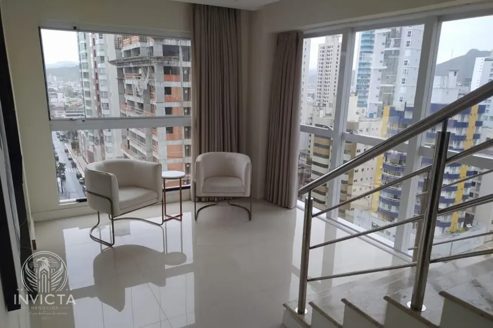 Apartamento com 4 quartos à venda, 300m2 em Centro, Balneario Camboriu - SC - imagem 8 Foto 8 de Apartamento com 4 quartos à venda, 300m2 em Centro, Balneario Camboriu - SC