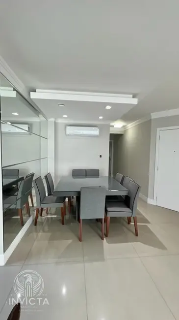 Apartamento com 3 quartos à venda, 122m2 em Centro, Balneario Camboriu - SC - imagem 4 Foto 4 de Apartamento com 3 quartos à venda, 122m2 em Centro, Balneario Camboriu - SC