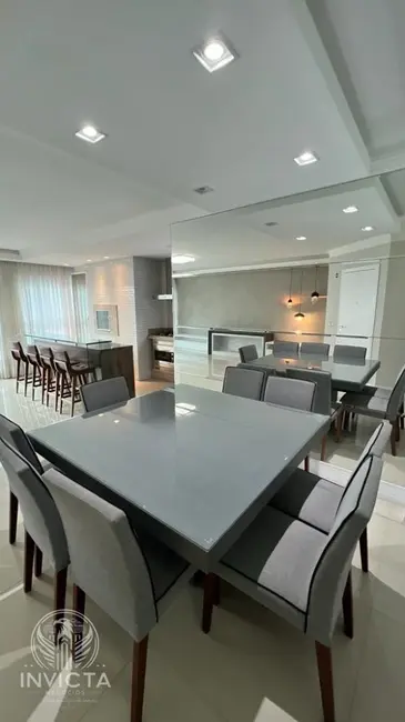 Apartamento com 3 quartos à venda, 122m2 em Centro, Balneario Camboriu - SC - imagem 5 Foto 5 de Apartamento com 3 quartos à venda, 122m2 em Centro, Balneario Camboriu - SC