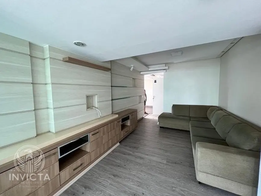 Apartamento com 3 quartos à venda, 136m2 em Centro, Balneario Camboriu - SC - imagem 3 Foto 3 de Apartamento com 3 quartos à venda, 136m2 em Centro, Balneario Camboriu - SC