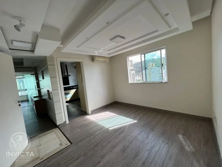 Apartamento com 3 quartos à venda, 136m2 em Centro, Balneario Camboriu - SC - imagem 7 Foto 7 de Apartamento com 3 quartos à venda, 136m2 em Centro, Balneario Camboriu - SC