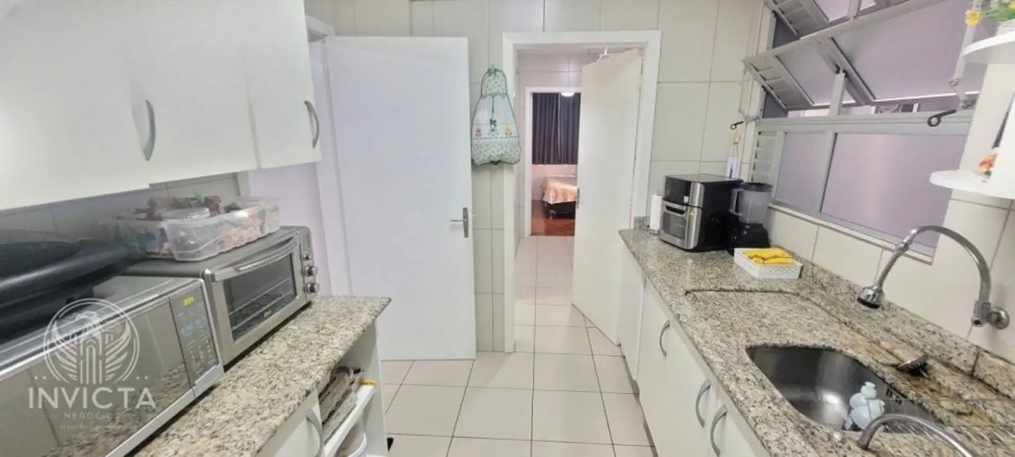 Apartamento com 3 quartos à venda, 100m2 em Centro, Balneario Camboriu - SC - imagem 7 Foto 7 de Apartamento com 3 quartos à venda, 100m2 em Centro, Balneario Camboriu - SC