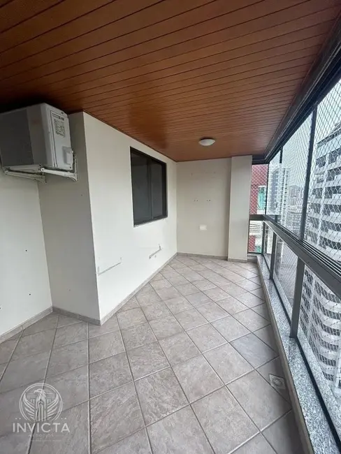Foto 4 de Apartamento com 3 quartos à venda, 135m2 em Centro, Balneario Camboriu - SC