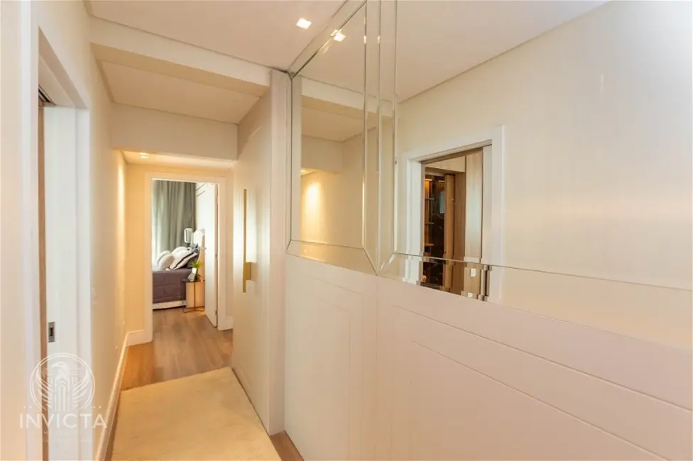 Apartamento com 5 quartos à venda, 258m2 em Centro, Balneario Camboriu - SC - imagem 7 Foto 7 de Apartamento com 5 quartos à venda, 258m2 em Centro, Balneario Camboriu - SC