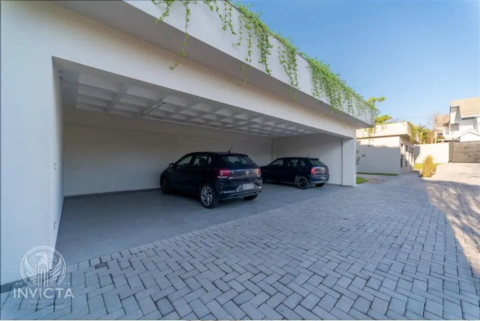 Foto 3 de Casa com 5 quartos à venda, 458m2 em Praia do Estaleiro, Balneario Camboriu - SC
