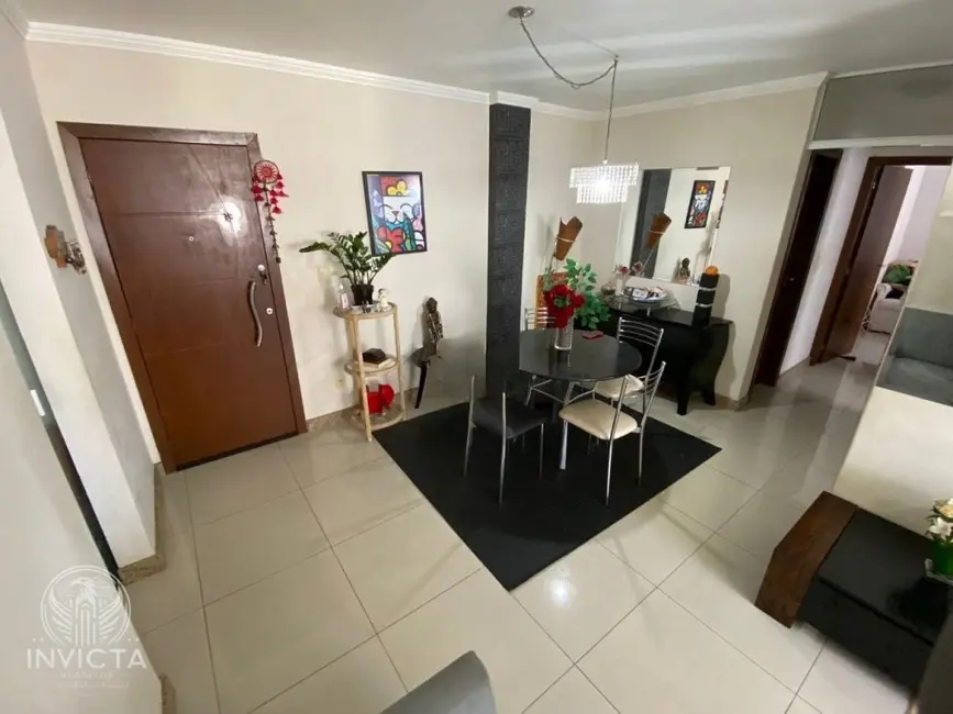 Foto 2 de Apartamento com 2 quartos à venda, 90m2 em Centro, Balneario Camboriu - SC
