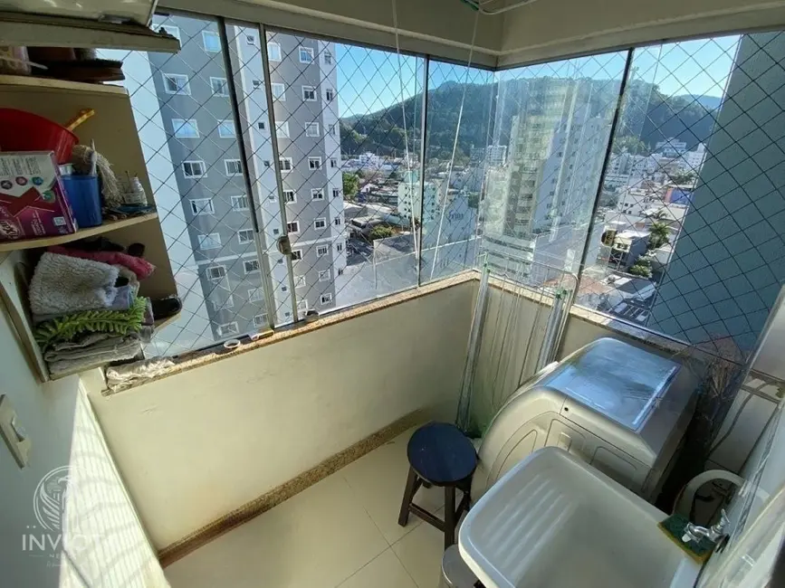 Apartamento com 2 quartos à venda, 90m2 em Centro, Balneario Camboriu - SC - imagem 8 Foto 8 de Apartamento com 2 quartos à venda, 90m2 em Centro, Balneario Camboriu - SC