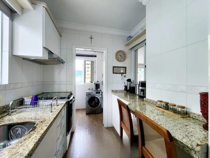 Apartamento com 3 quartos à venda, 148m2 em Centro, Balneario Camboriu - SC - imagem 7 Foto 7 de Apartamento com 3 quartos à venda, 148m2 em Centro, Balneario Camboriu - SC