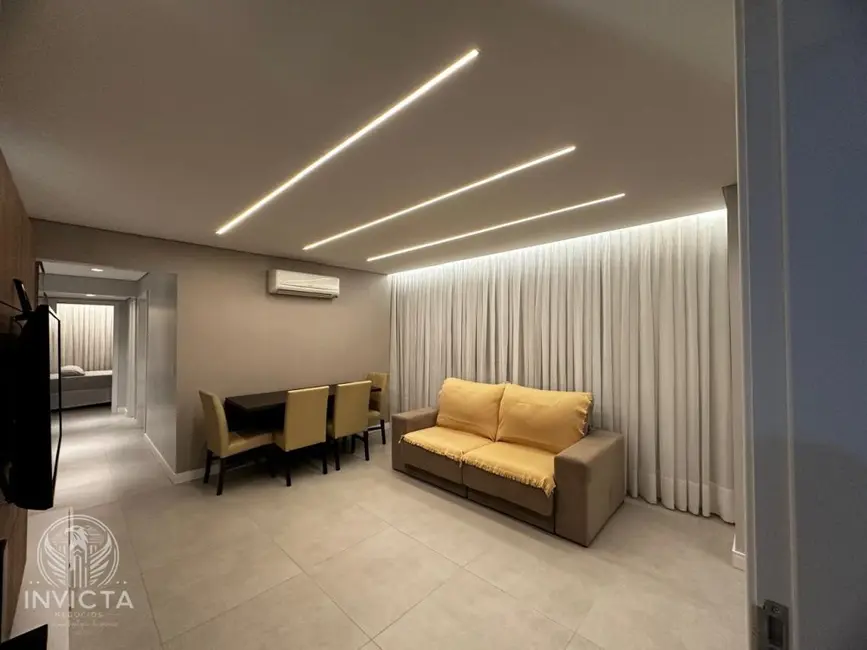 Foto 3 de Apartamento com 2 quartos à venda, 86m2 em Centro, Balneario Camboriu - SC