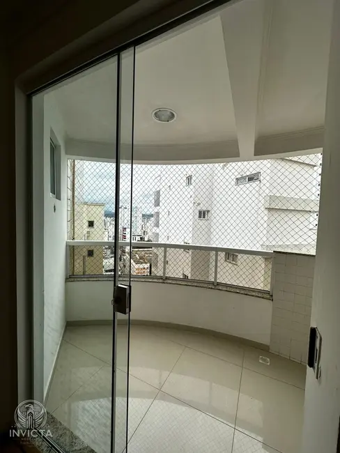 Foto 2 de Apartamento com 2 quartos à venda, 72m2 em Centro, Balneario Camboriu - SC