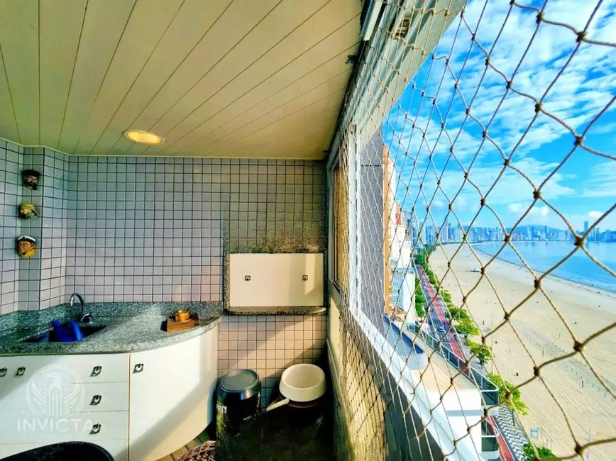 Apartamento com 3 quartos à venda, 170m2 em Centro, Balneario Camboriu - SC - imagem 6 Foto 6 de Apartamento com 3 quartos à venda, 170m2 em Centro, Balneario Camboriu - SC