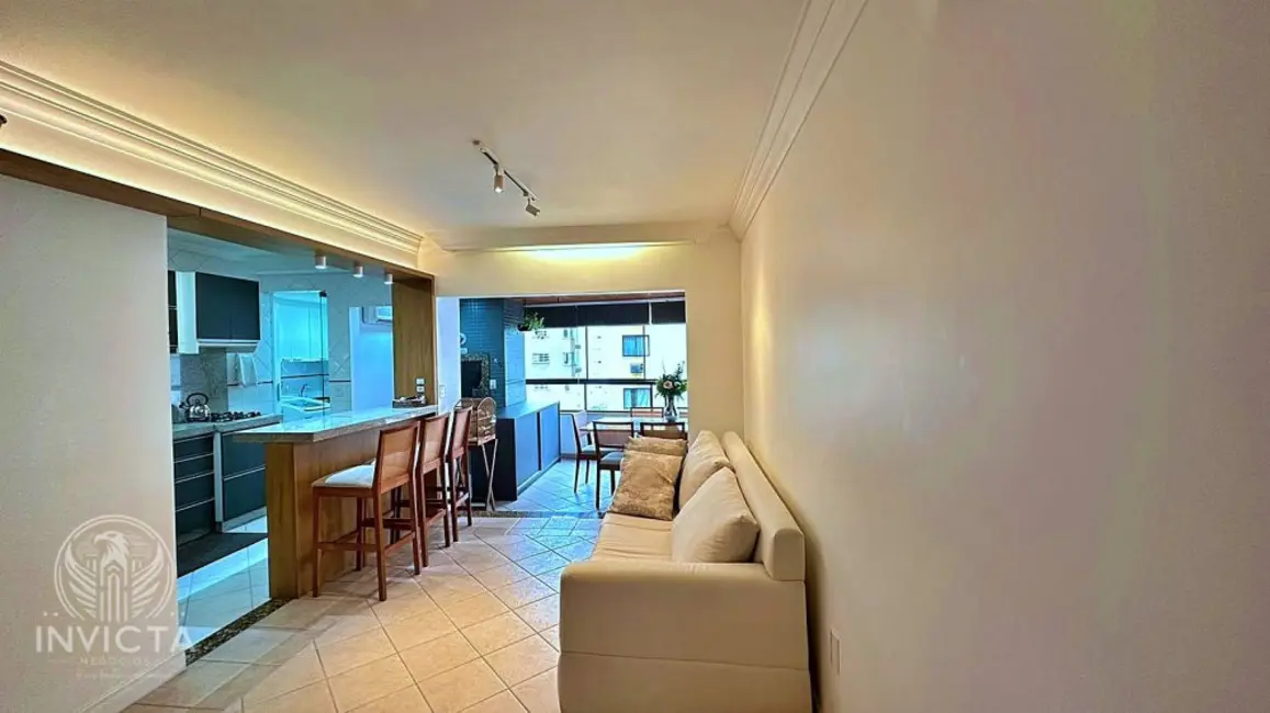 Apartamento com 2 quartos à venda, 97m2 em Centro, Balneario Camboriu - SC - imagem 5 Foto 5 de Apartamento com 2 quartos à venda, 97m2 em Centro, Balneario Camboriu - SC