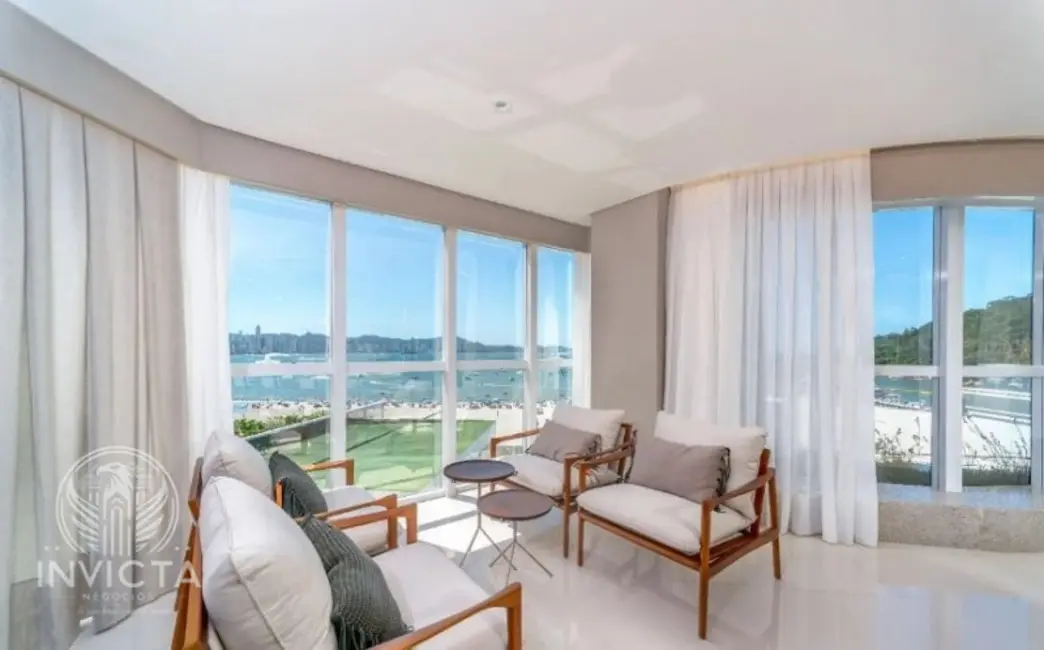 Foto 4 de Apartamento com 4 quartos à venda, 237m2 em Balneario Camboriu - SC