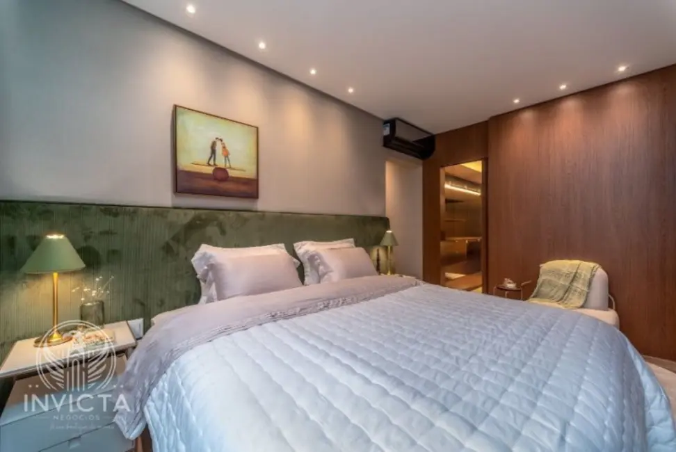 Foto 9 de Apartamento com 4 quartos à venda, 237m2 em Balneario Camboriu - SC