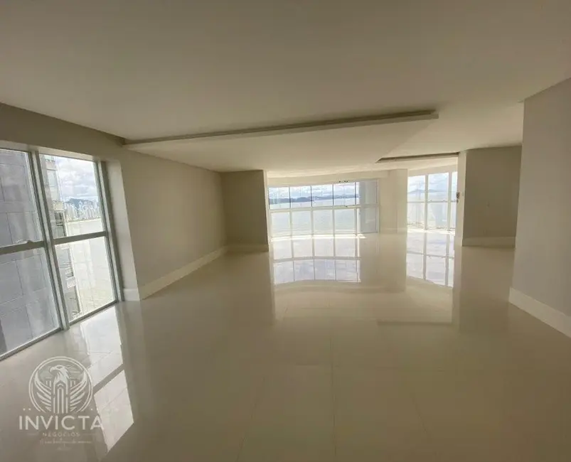 Foto 7 de Apartamento com 4 quartos à venda, 237m2 em Balneario Camboriu - SC
