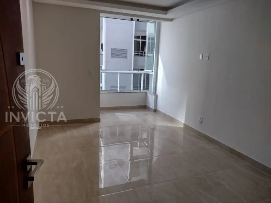 Foto 1 de Apartamento com 2 quartos à venda, 76m2 em Centro, Balneario Camboriu - SC