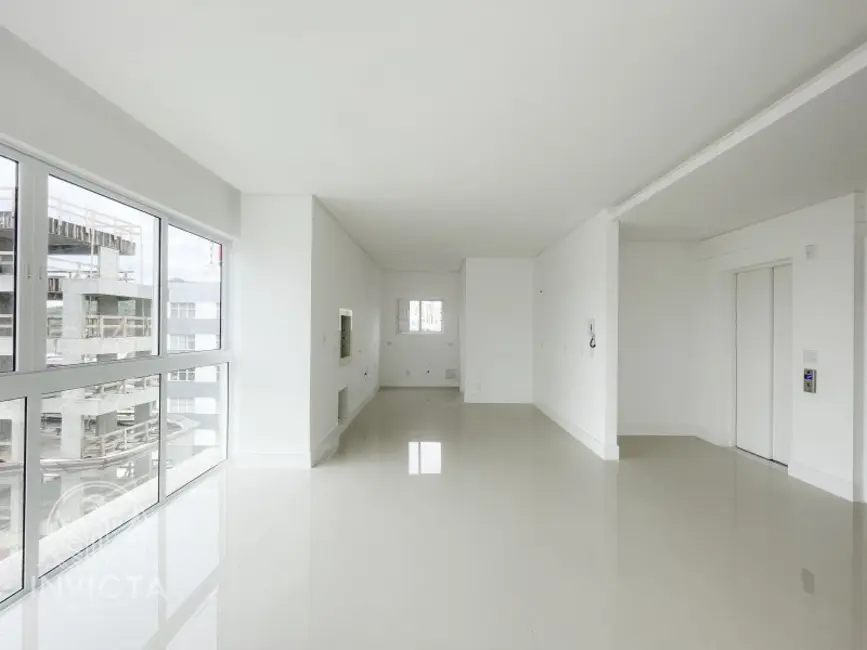 Apartamento com 3 quartos à venda, 123m2 em Centro, Balneario Camboriu - SC - imagem 5 Foto 5 de Apartamento com 3 quartos à venda, 123m2 em Centro, Balneario Camboriu - SC