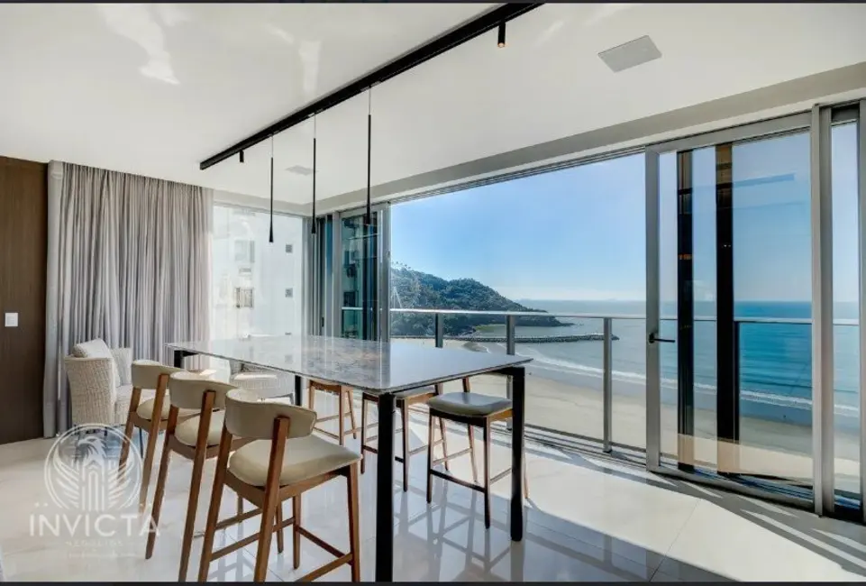 Apartamento com 4 quartos à venda, 264m2 em Balneario Camboriu - SC - imagem 2 Foto 2 de Apartamento com 4 quartos à venda, 264m2 em Balneario Camboriu - SC
