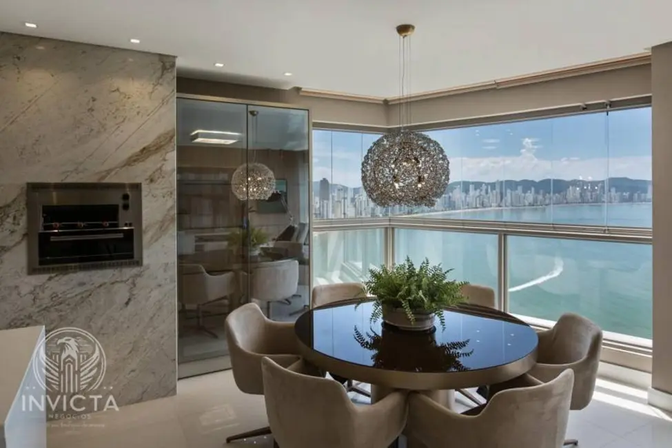 Apartamento com 3 quartos à venda, 179m2 em Centro, Balneario Camboriu - SC - imagem 6 Foto 6 de Apartamento com 3 quartos à venda, 179m2 em Centro, Balneario Camboriu - SC