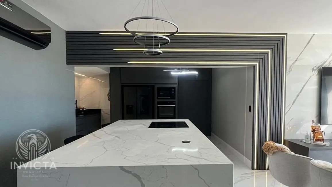 Foto 4 de Apartamento com 4 quartos à venda, 160m2 em Balneario Camboriu - SC