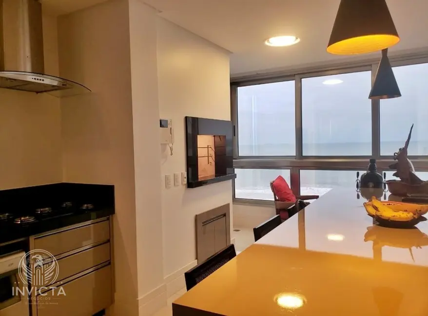 Apartamento com 4 quartos à venda, 295m2 em Centro, Balneario Camboriu - SC - imagem 9 Foto 9 de Apartamento com 4 quartos à venda, 295m2 em Centro, Balneario Camboriu - SC