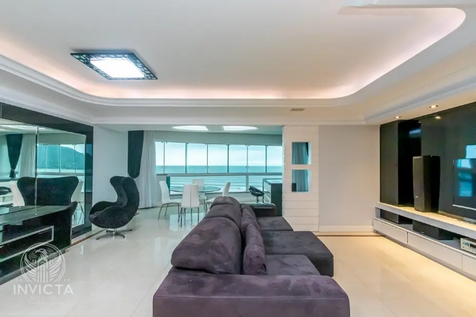 Foto 7 de Apartamento com 3 quartos à venda, 182m2 em Balneario Camboriu - SC