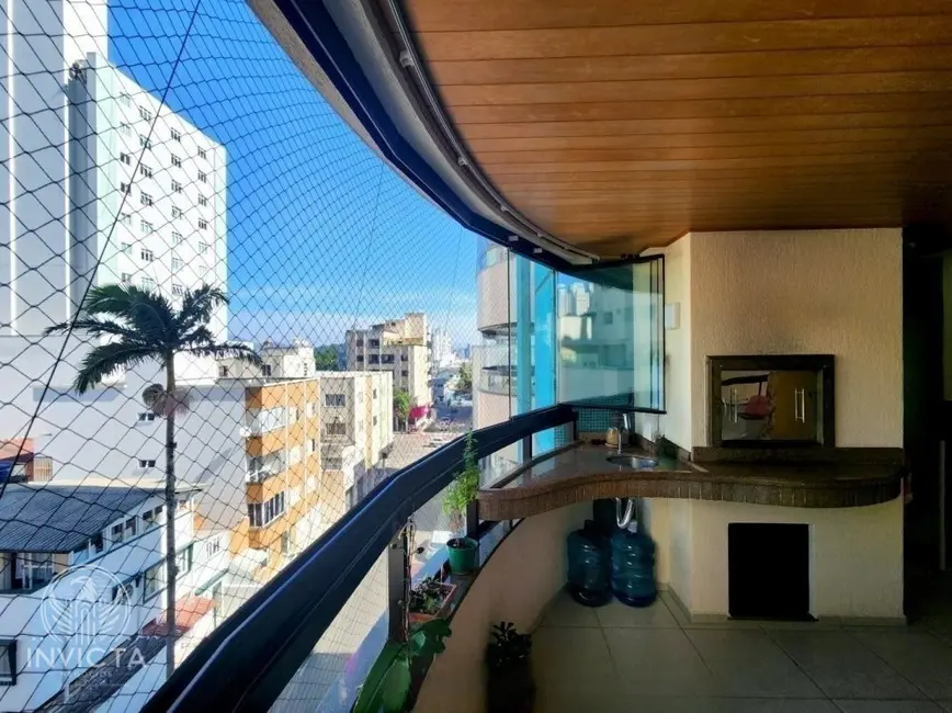 Foto 1 de Apartamento com 3 quartos à venda, 133m2 em Centro, Balneario Camboriu - SC