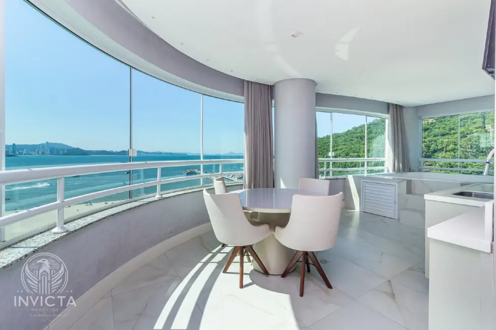 Apartamento com 3 quartos à venda, 200m2 em Balneario Camboriu - SC - imagem 9 Foto 9 de Apartamento com 3 quartos à venda, 200m2 em Balneario Camboriu - SC