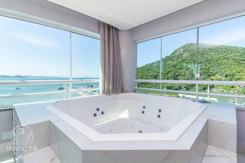 Foto 1 de Apartamento com 3 quartos à venda, 200m2 em Balneario Camboriu - SC