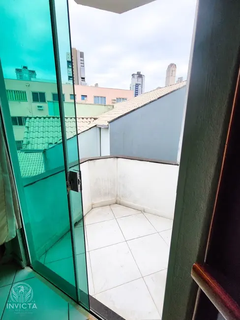 Foto 3 de Apartamento com 2 quartos à venda, 65m2 em Centro, Balneario Camboriu - SC