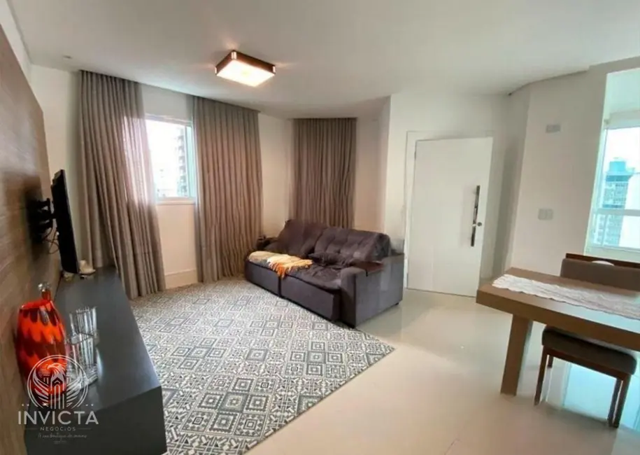 Foto 2 de Apartamento com 3 quartos à venda, 121m2 em Centro, Balneario Camboriu - SC