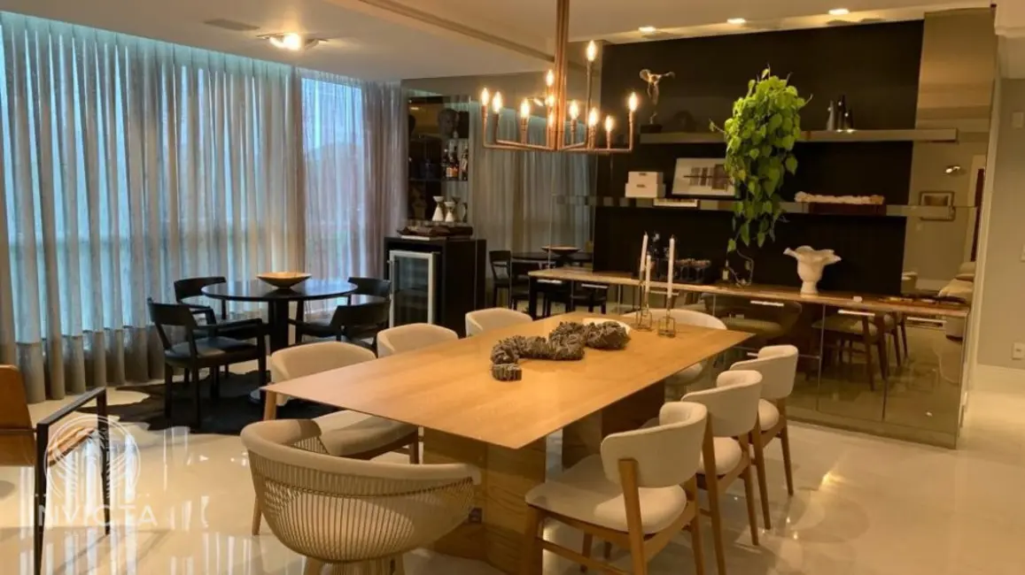 Apartamento com 3 quartos à venda, 187m2 em Balneario Camboriu - SC - imagem 6 Foto 6 de Apartamento com 3 quartos à venda, 187m2 em Balneario Camboriu - SC