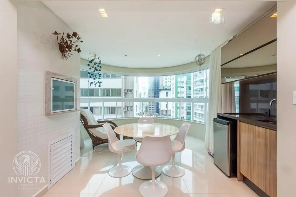 Foto 1 de Apartamento com 3 quartos à venda, 142m2 em Balneario Camboriu - SC