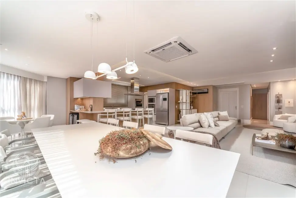 Foto 7 de Apartamento com 4 quartos à venda, 237m2 em Balneario Camboriu - SC