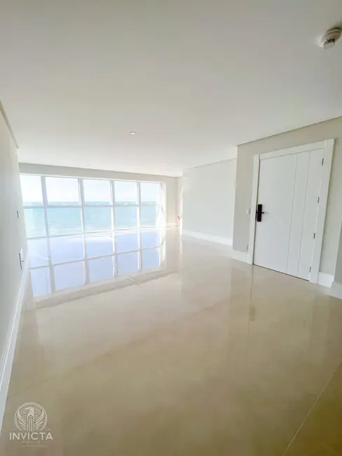 Apartamento com 4 quartos à venda, 194m2 em Centro, Balneario Camboriu - SC - imagem 7 Foto 7 de Apartamento com 4 quartos à venda, 194m2 em Centro, Balneario Camboriu - SC