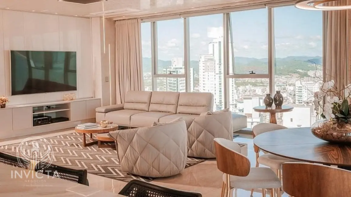 Foto 9 de Apartamento com 3 quartos à venda, 232m2 em Balneario Camboriu - SC