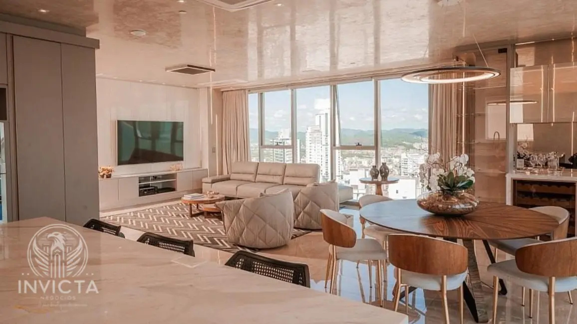 Foto 1 de Apartamento com 3 quartos à venda, 232m2 em Balneario Camboriu - SC
