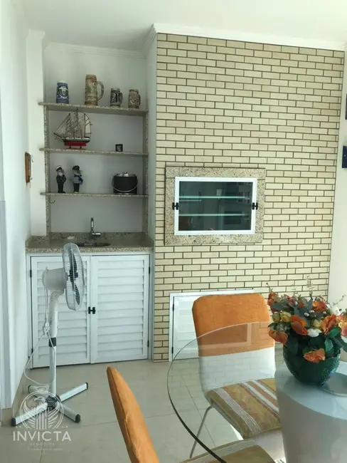 Foto 4 de Apartamento com 2 quartos à venda, 85m2 em Centro, Balneario Camboriu - SC