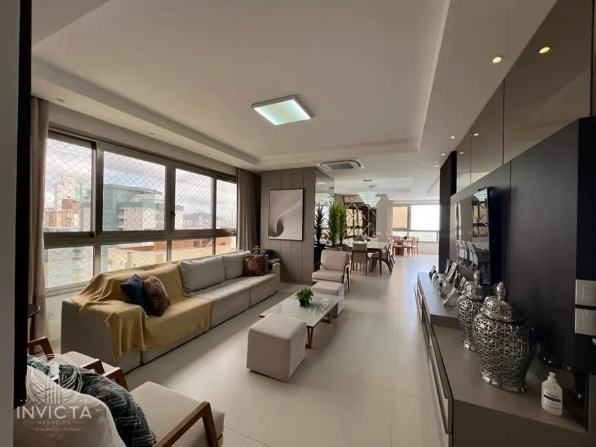 Foto 2 de Apartamento com 5 quartos à venda, 257m2 em Centro, Balneario Camboriu - SC