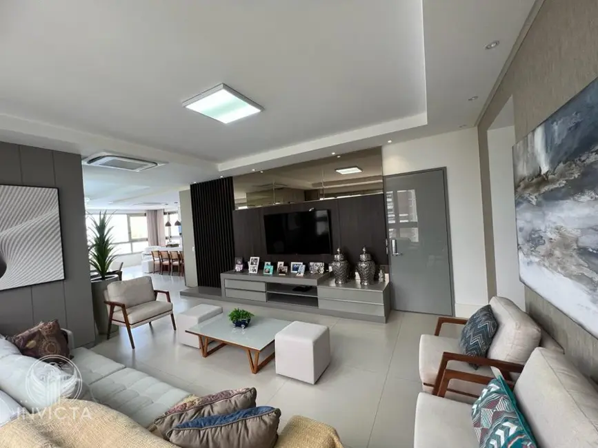 Foto 3 de Apartamento com 5 quartos à venda, 257m2 em Centro, Balneario Camboriu - SC