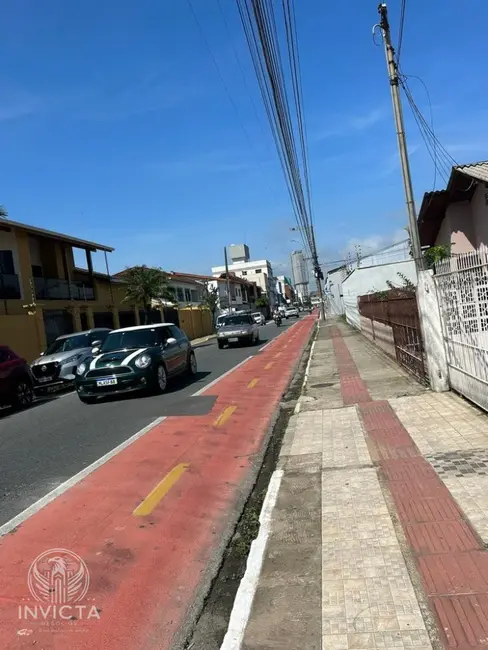 Sobrado com 6 quartos à venda, 453m2 em Centro, Balneario Camboriu - SC - imagem 6 Foto 6 de Sobrado com 6 quartos à venda, 453m2 em Centro, Balneario Camboriu - SC