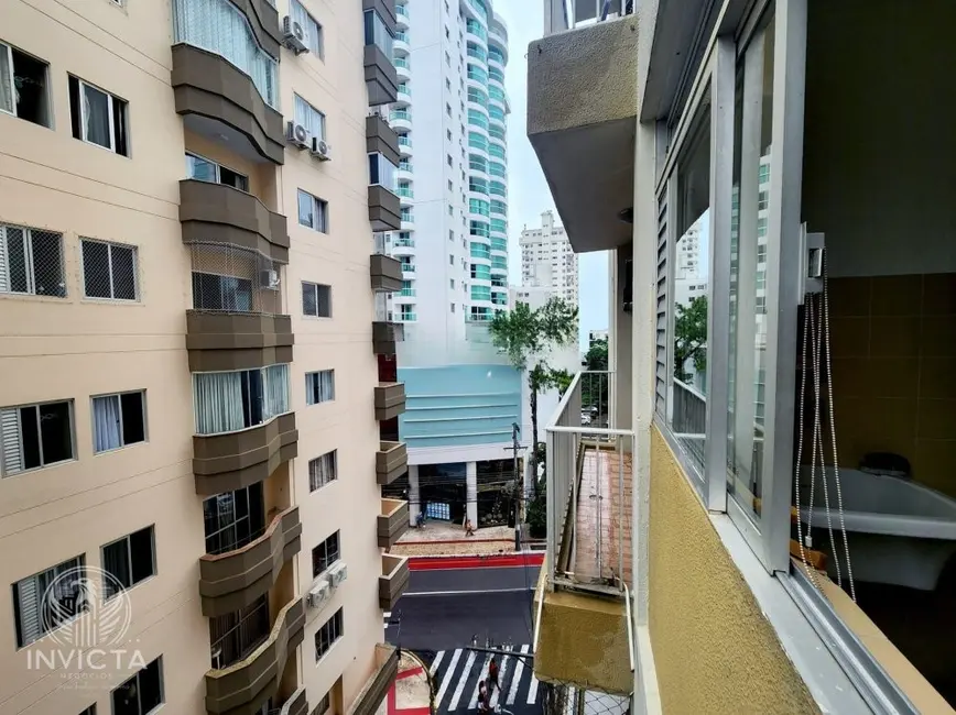 Foto 3 de Apartamento com 4 quartos à venda, 115m2 em Balneario Camboriu - SC