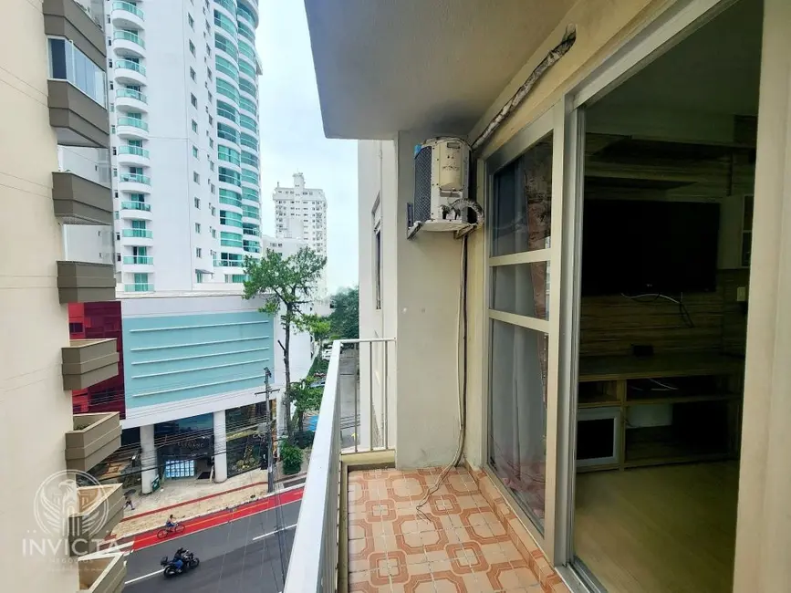 Foto 2 de Apartamento com 4 quartos à venda, 115m2 em Balneario Camboriu - SC