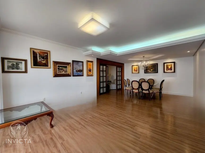 Foto 5 de Apartamento com 4 quartos à venda, 225m2 em Balneario Camboriu - SC