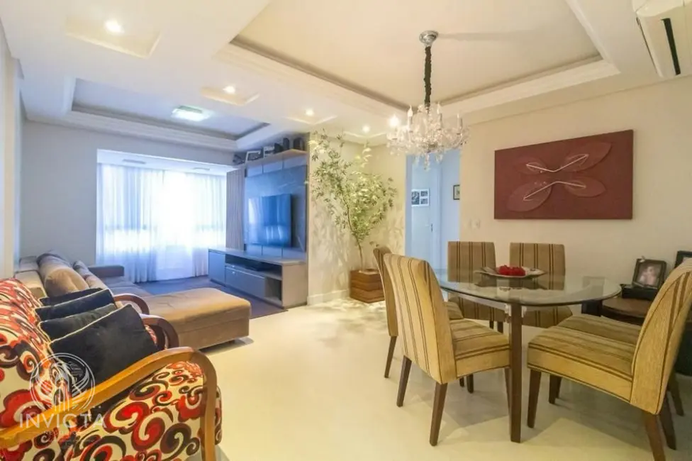 Apartamento com 3 quartos à venda, 132m2 em Centro, Balneario Camboriu - SC - imagem 7 Foto 7 de Apartamento com 3 quartos à venda, 132m2 em Centro, Balneario Camboriu - SC