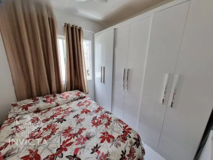 Apartamento com 2 quartos à venda, 77m2 em Centro, Balneario Camboriu - SC - imagem 6 Foto 6 de Apartamento com 2 quartos à venda, 77m2 em Centro, Balneario Camboriu - SC