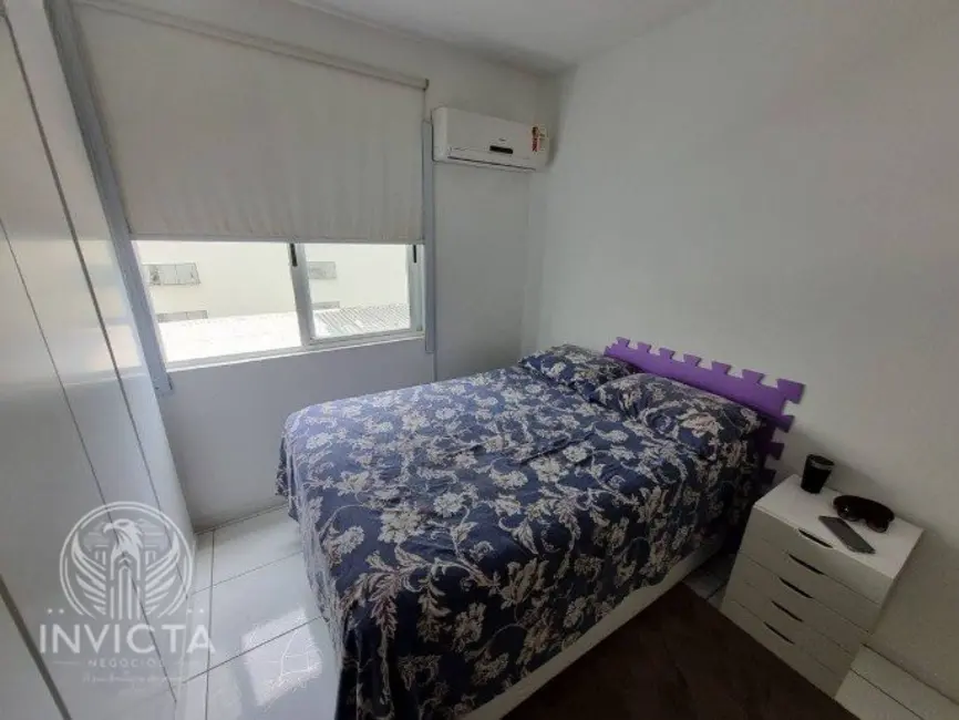 Apartamento com 2 quartos à venda, 77m2 em Centro, Balneario Camboriu - SC - imagem 8 Foto 8 de Apartamento com 2 quartos à venda, 77m2 em Centro, Balneario Camboriu - SC
