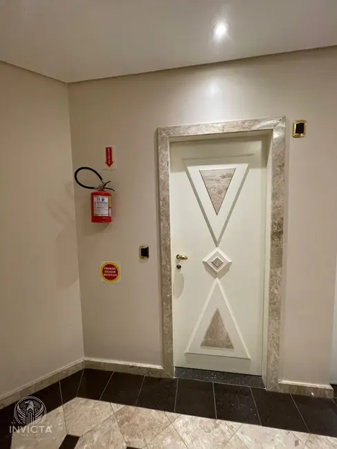 Foto 2 de Apartamento com 3 quartos à venda, 111m2 em Balneario Camboriu - SC